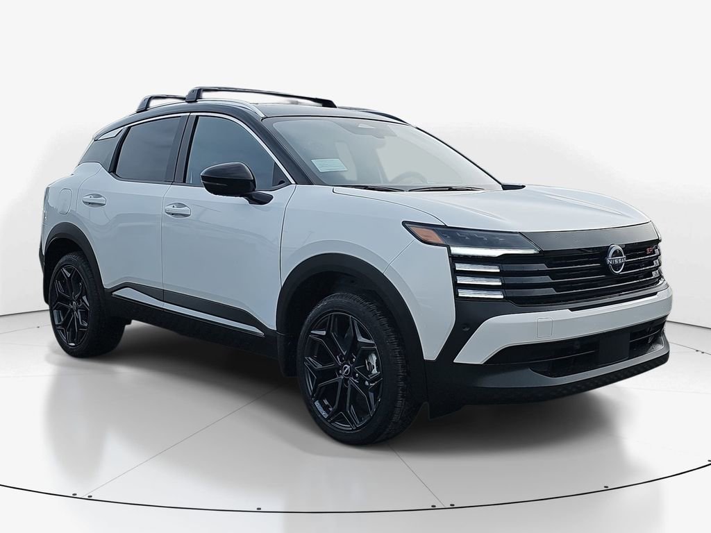 New 2026 Nissan Kicks SR w/ SR Premium Package FWD image 3