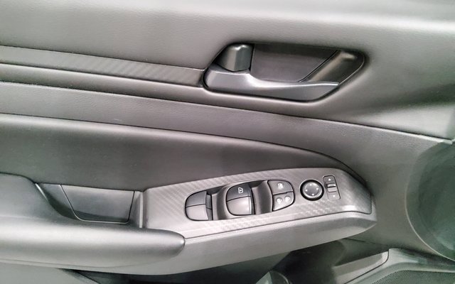 Used 2024 Nissan Altima 2.5 S image 19