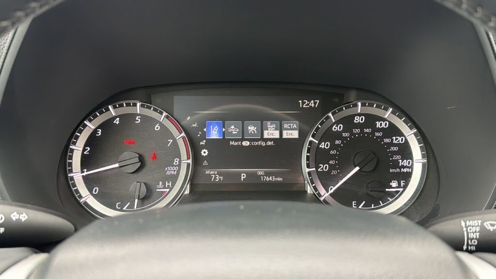 Certified 2025 Toyota Highlander LE image 24