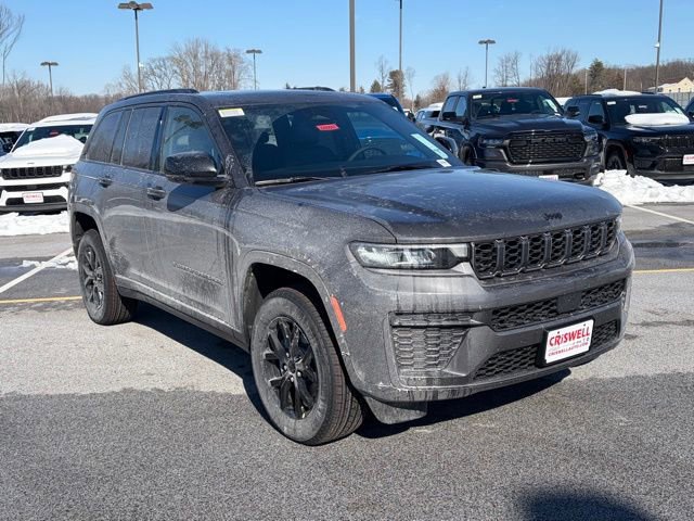 New 2026 Jeep Grand Cherokee Altitude AWD/4WD image 2