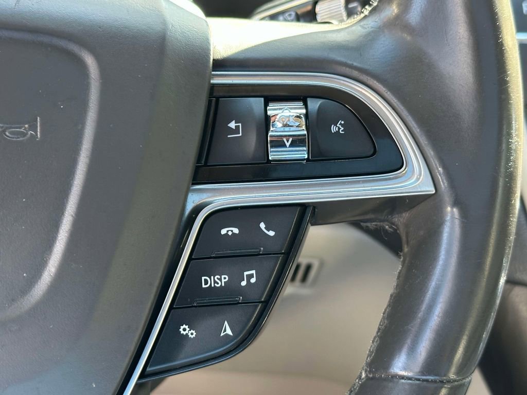 Used 2020 Lincoln Nautilus Reserve image 31