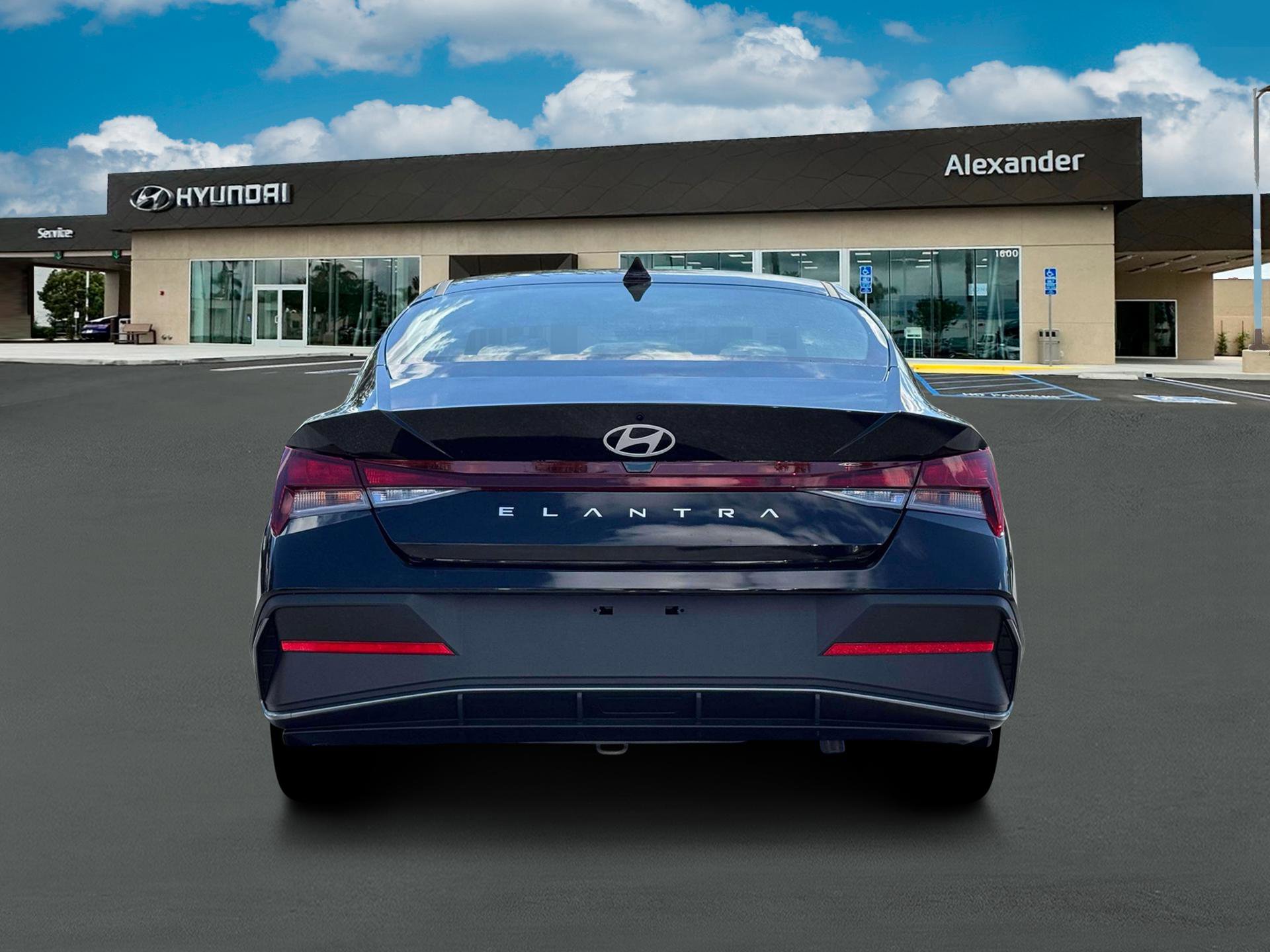 New 2026 Hyundai Elantra SE image 6