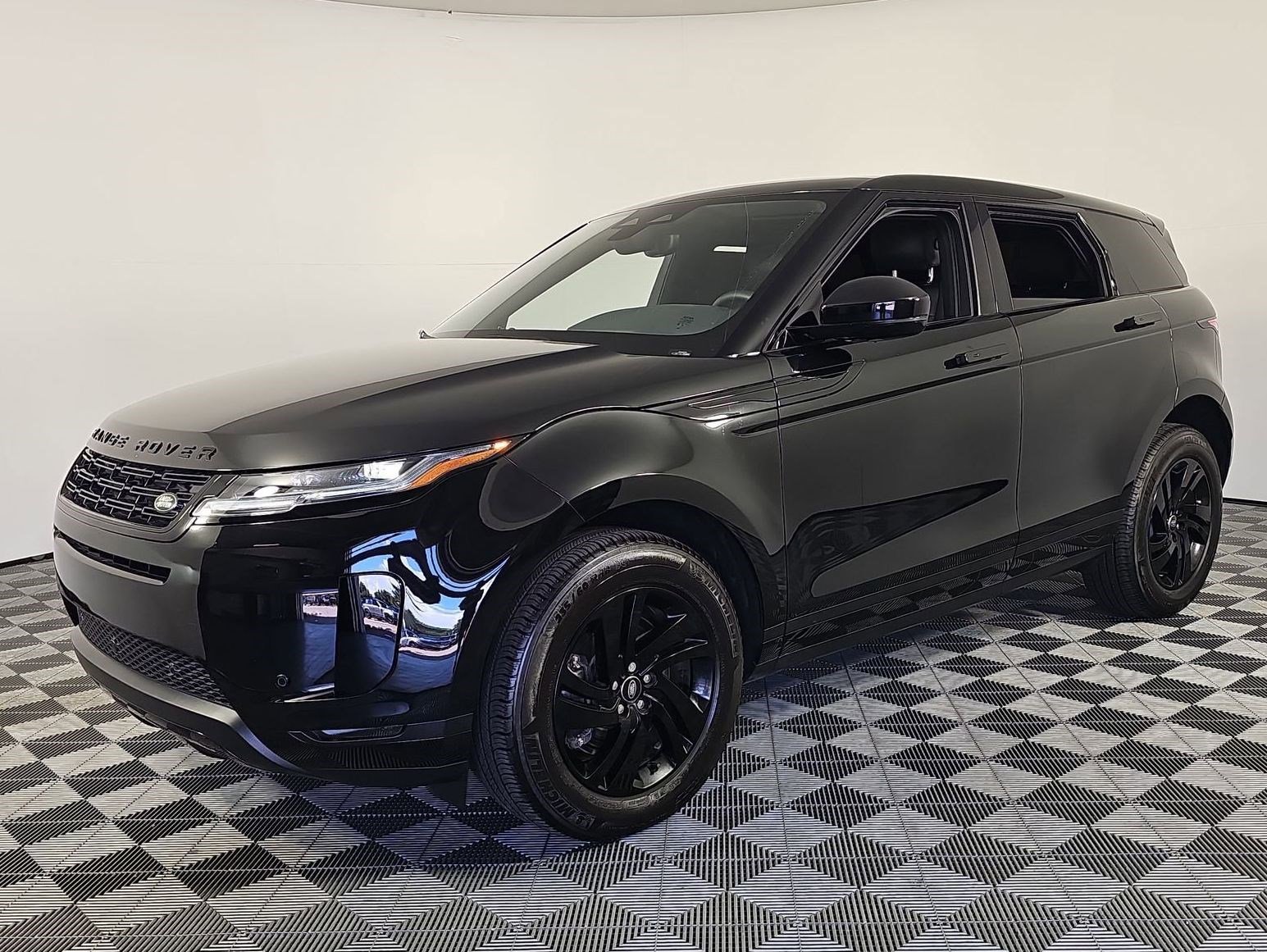 Used 2024 Land Rover Range Rover Evoque S