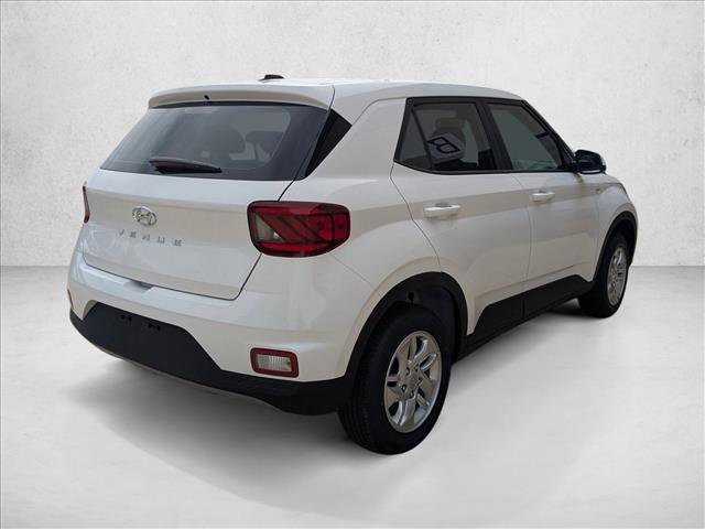 New 2026 Hyundai Venue SE FWD video 2