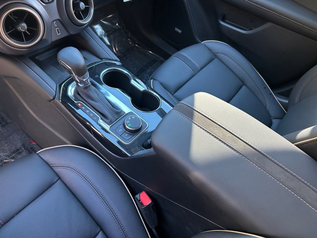 New 2025 Chevrolet Blazer Premier w/ Driver Confidence II Package AWD/4WD image 20