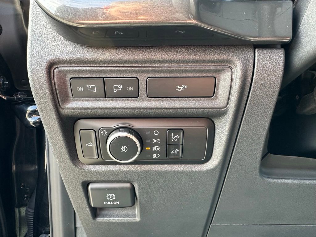 Used 2023 Ford F150 XLT w/ Equipment Group 302A High image 3