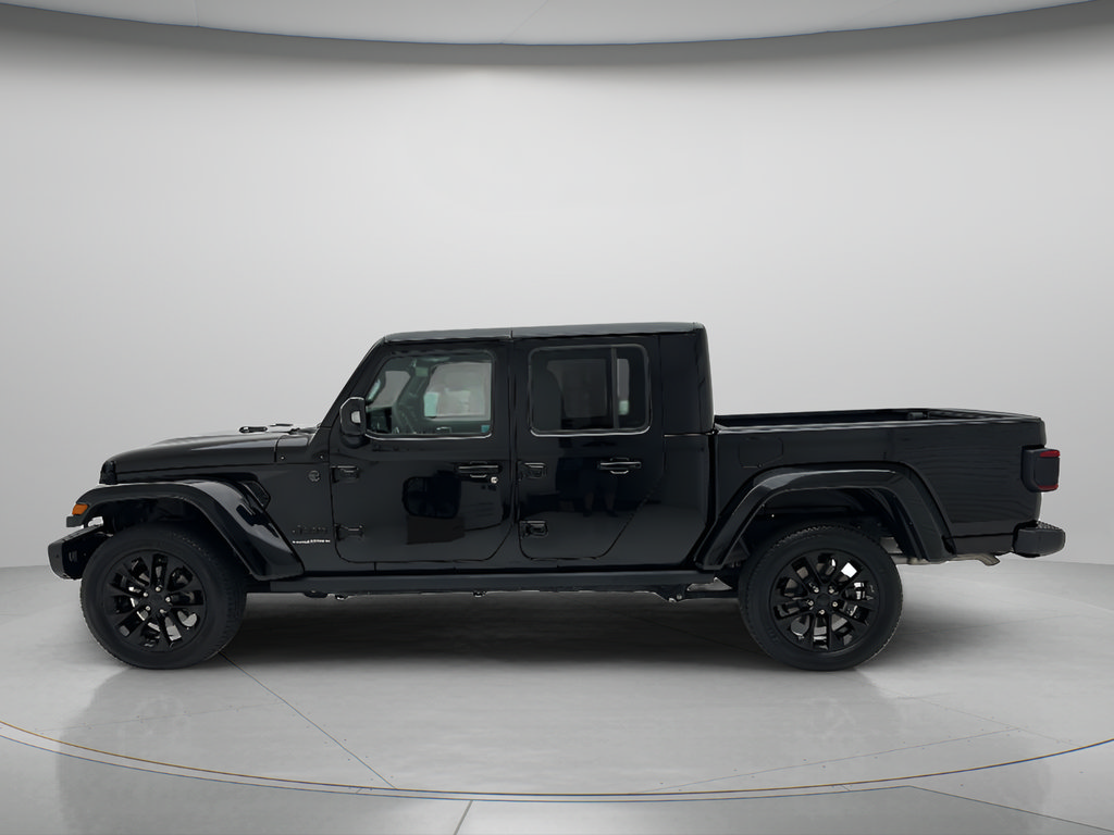 Used 2023 Jeep Gladiator Overland AWD/4WD image 8