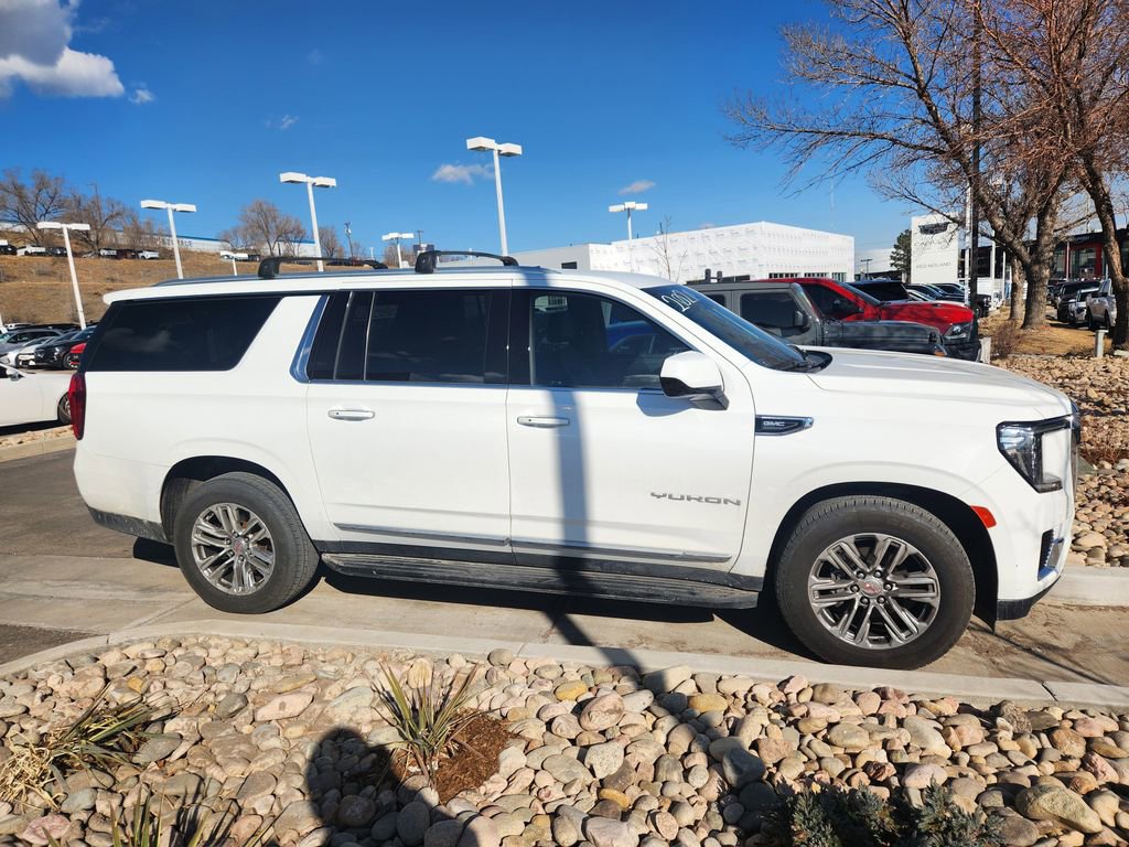 Used 2021 GMC Yukon XL SLT image 12