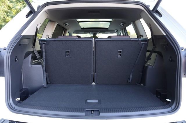 New 2026 Volkswagen Atlas Peak Edition AWD/4WD image 9