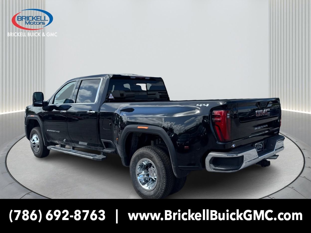 New 2025 GMC Sierra 3500 SLT w/ SLT Convenience Package image 7