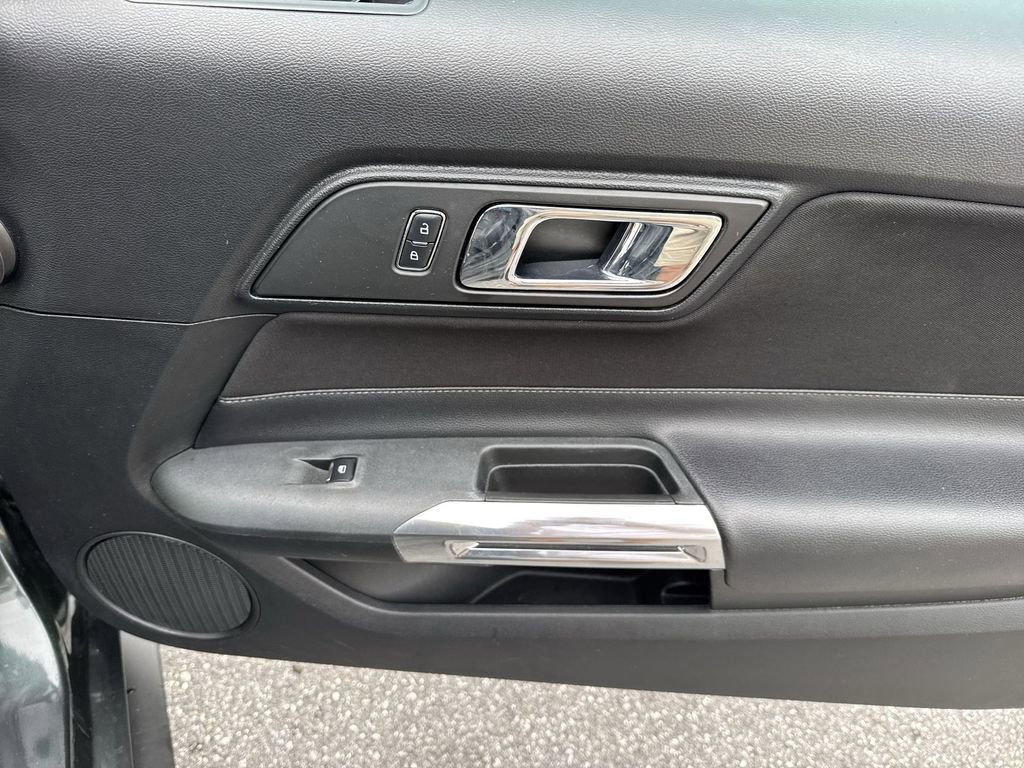 Used 2016 Ford Mustang GT w/ Black Accent Package RWD image 42