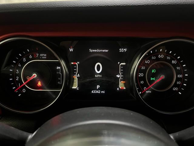 Used 2022 Jeep Gladiator Rubicon w/ Cold Weather Group image 15