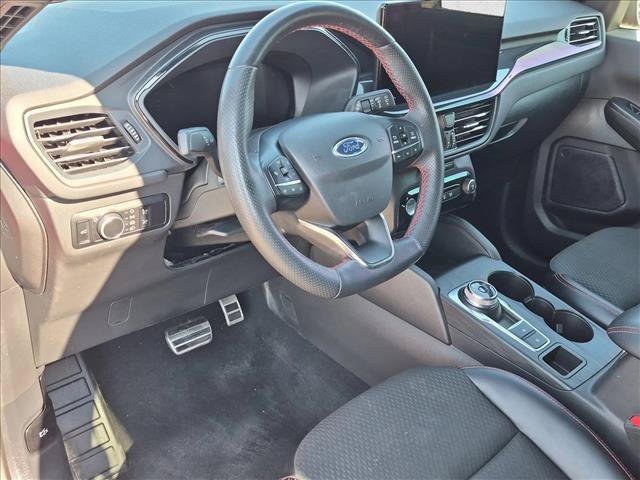 Certified 2023 Ford Escape ST-Line w/ Tech Pack #1 FWD image 10
