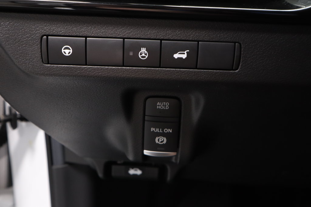 Used 2025 Nissan Murano SL AWD/4WD image 27