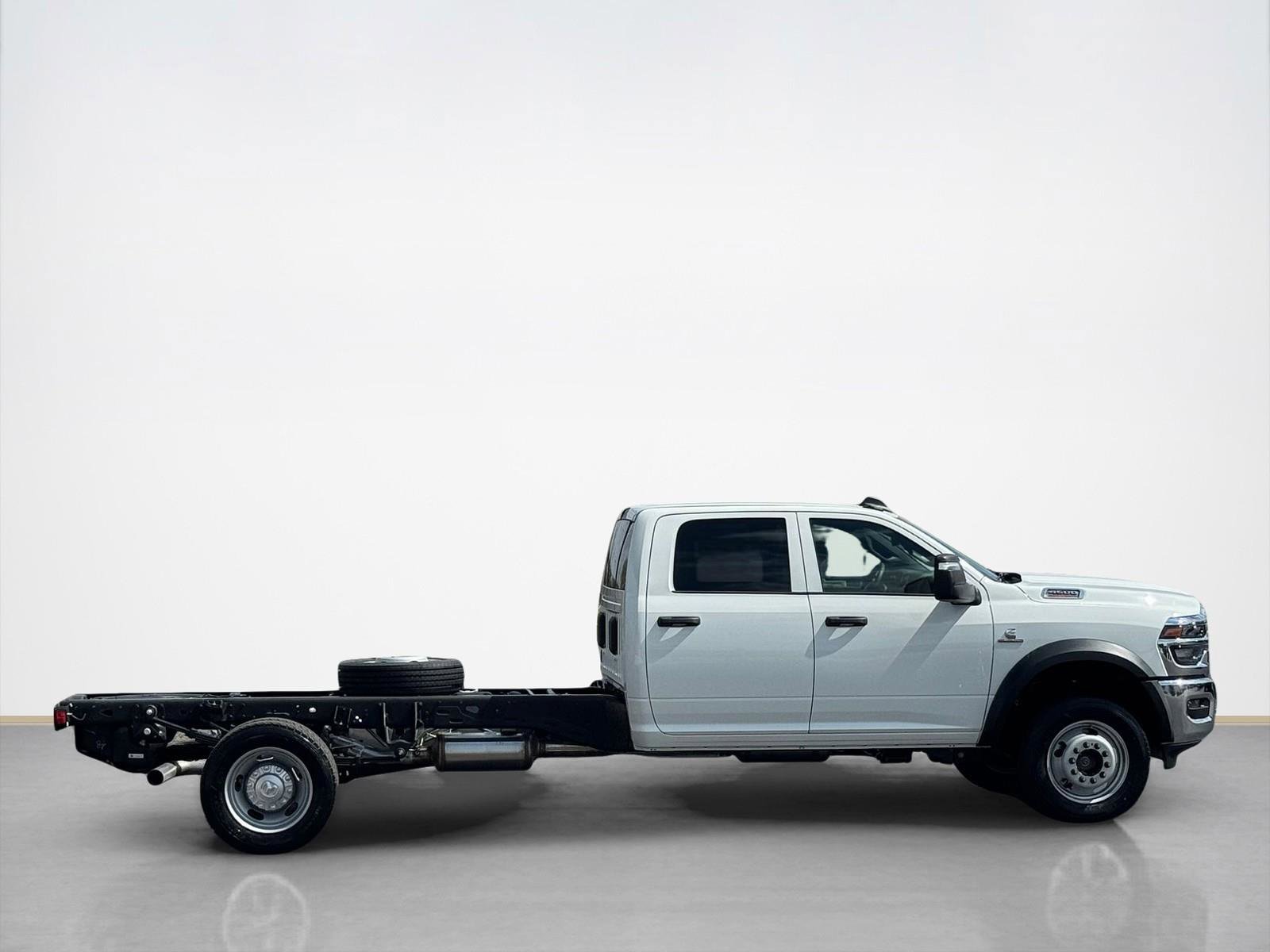 New 2026 RAM 4500 Tradesman image 8