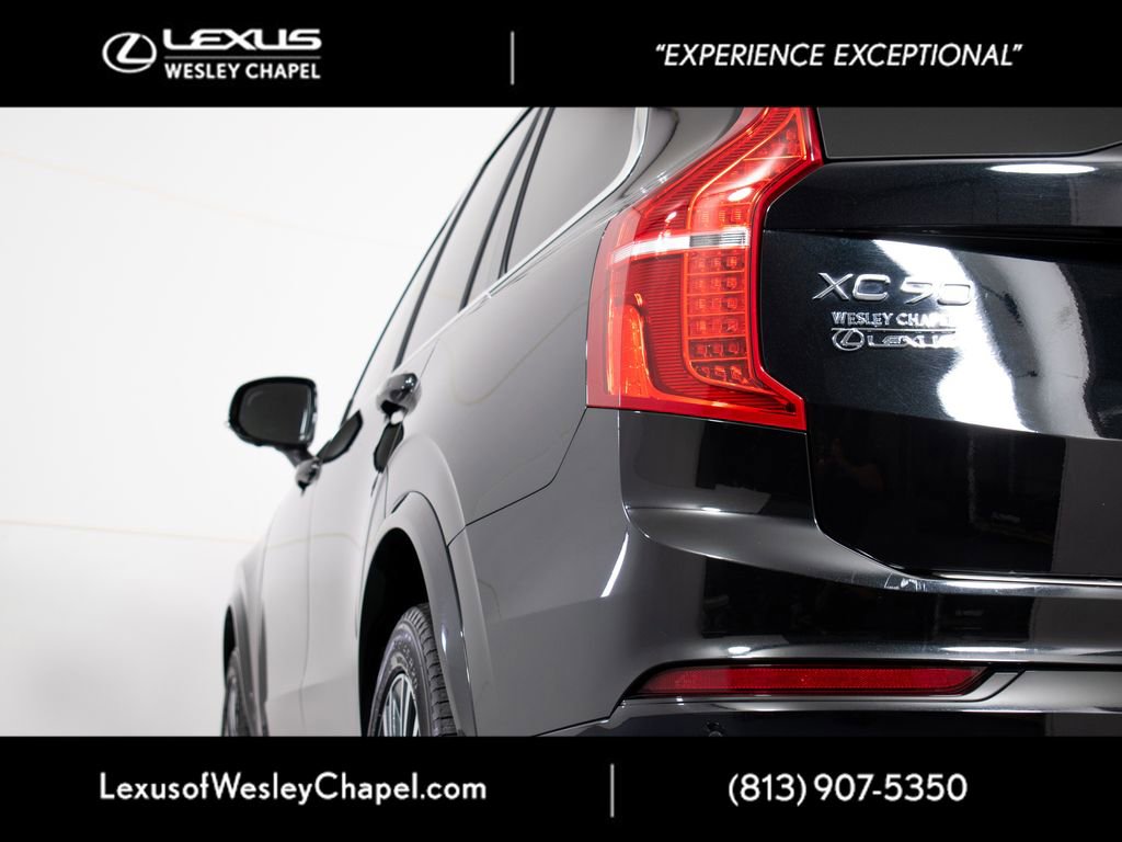Used 2022 Volvo XC90 T5 Momentum w/ Advanced Package FWD image 9