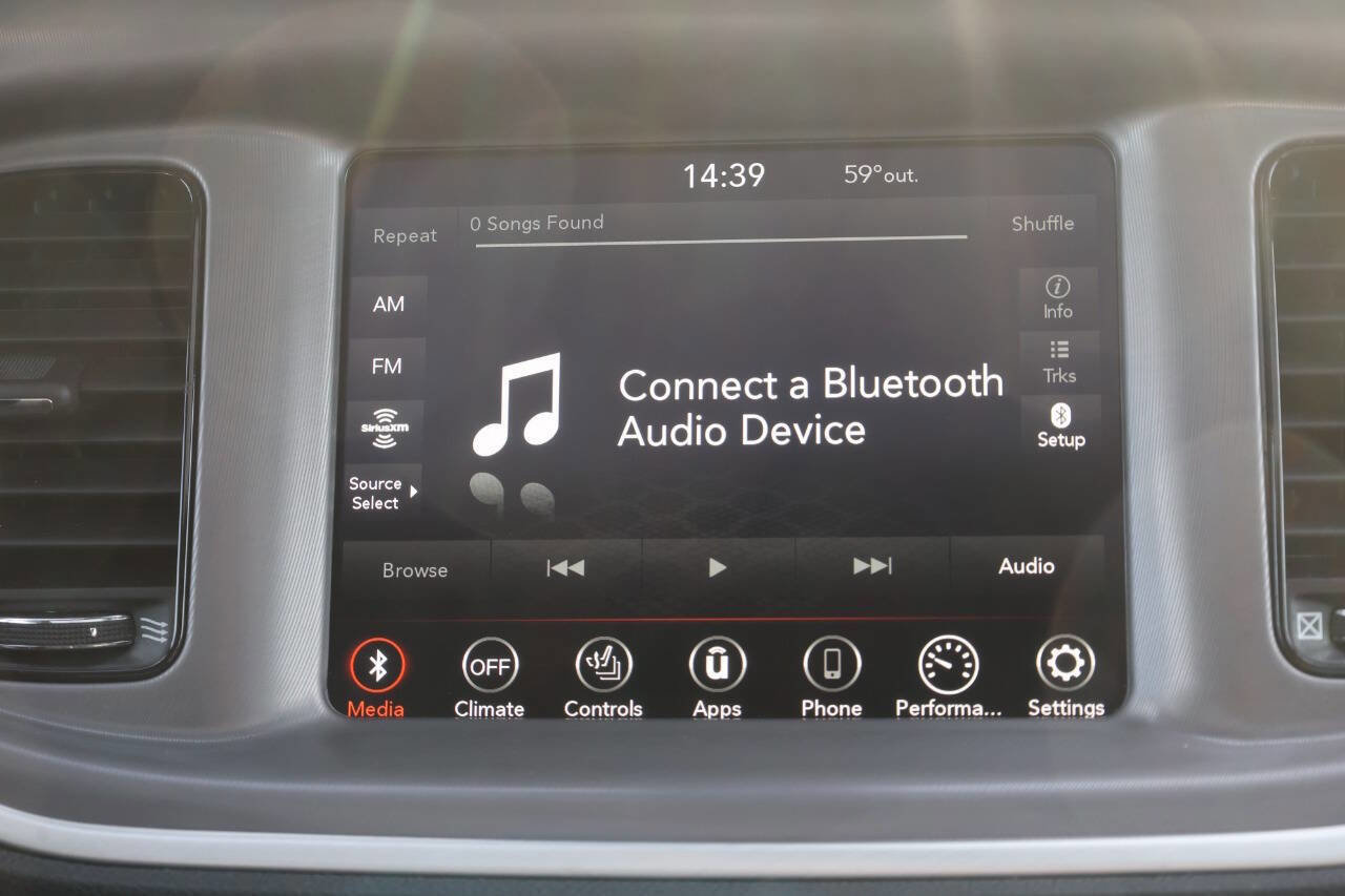 Used 2022 Dodge Charger SXT w/ Blacktop Package image 20