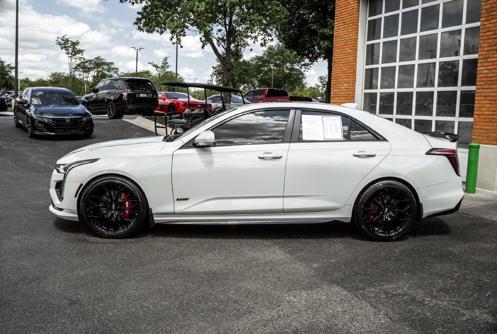 Used 2022 Cadillac CT4 V w/ Navigation Package RWD image 41
