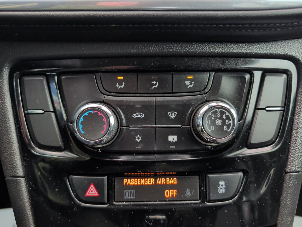 Used 2019 Buick Encore Preferred image 15