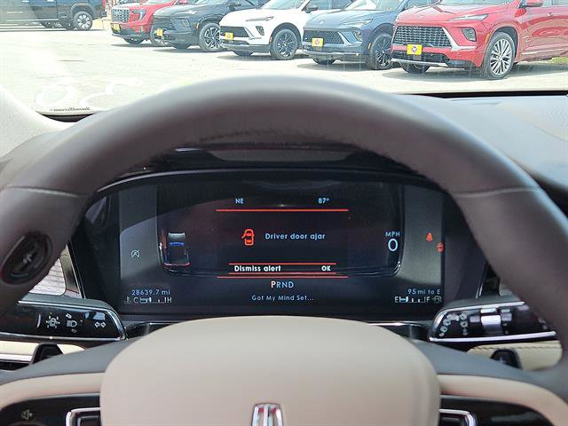 Used 2023 Lincoln Corsair AWD w/ Equipment Group 101A image 14
