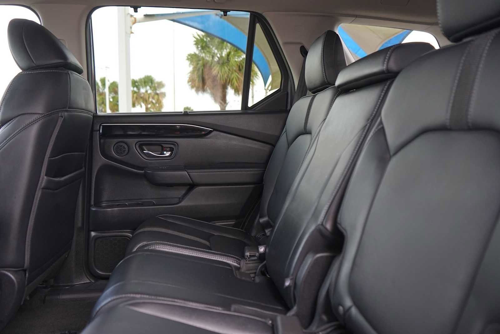 Certified 2023 Honda Pilot Touring image 14