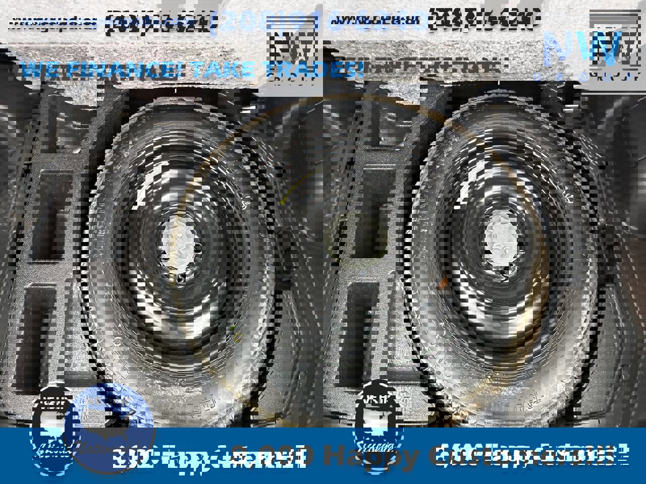 Used 2015 Nissan Juke SV image 40