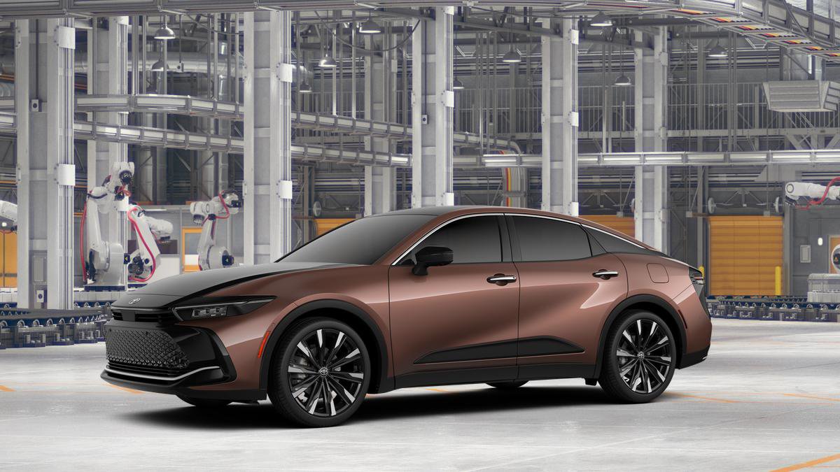 New 2026 Toyota Crown Platinum image 4