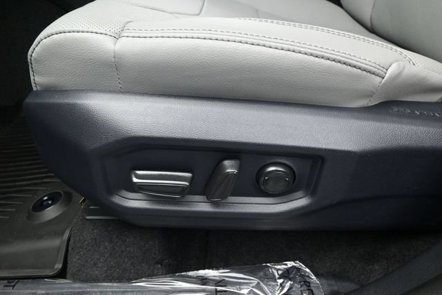 New 2026 Toyota Tundra Limited AWD/4WD image 10