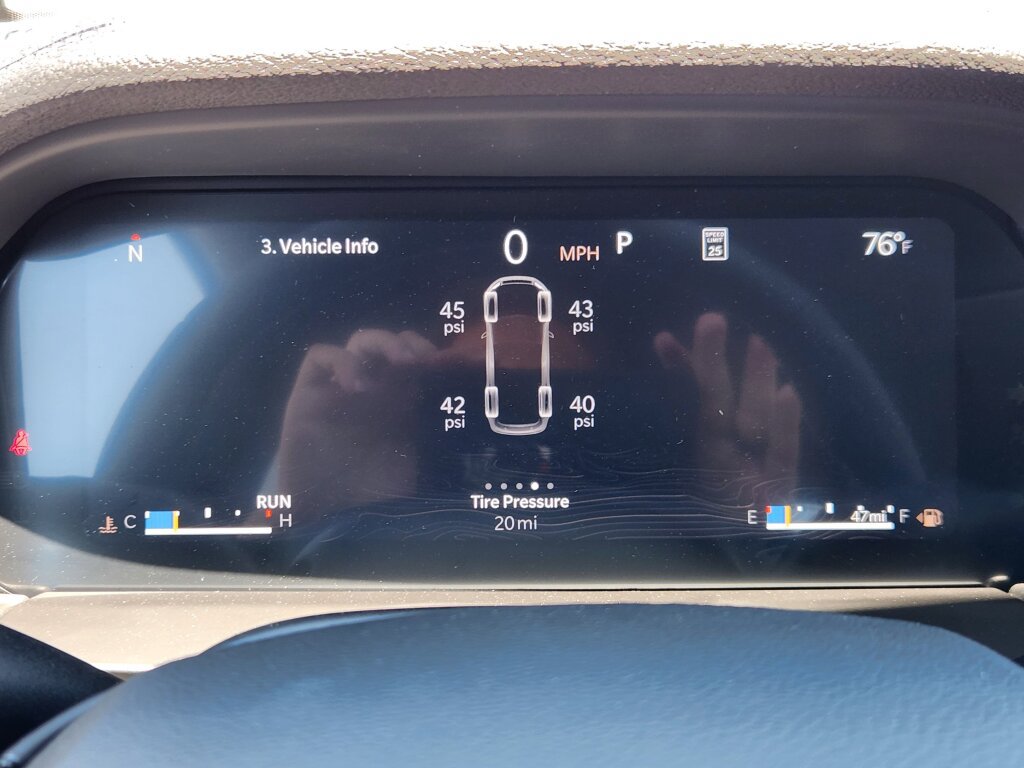 New 2026 Jeep Grand Cherokee L Altitude AWD/4WD image 18