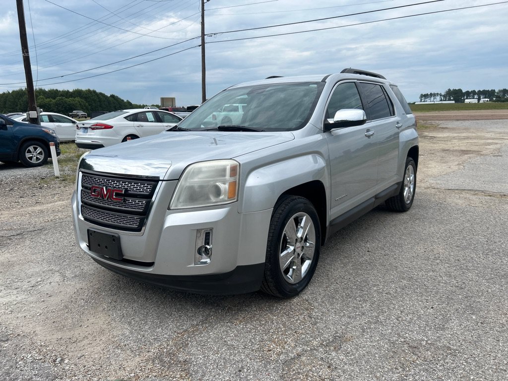 Used 2014 GMC Terrain SLT w/ Chrome Appearance Package FWD image 3