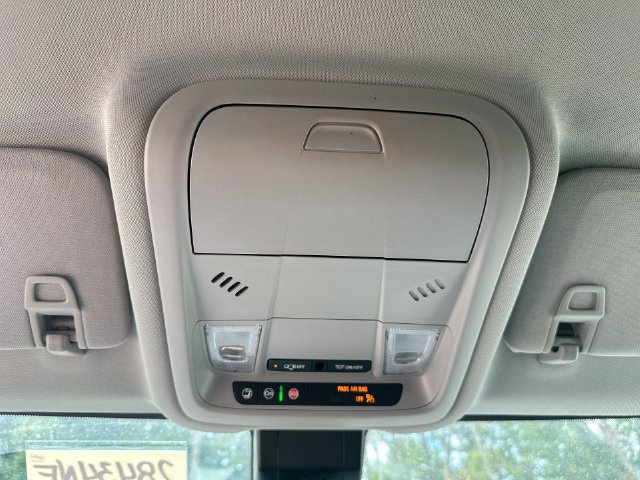 Used 2024 GMC Terrain SLE FWD image 49
