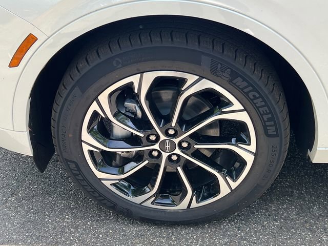 New 2026 Lincoln Nautilus Reserve image 14