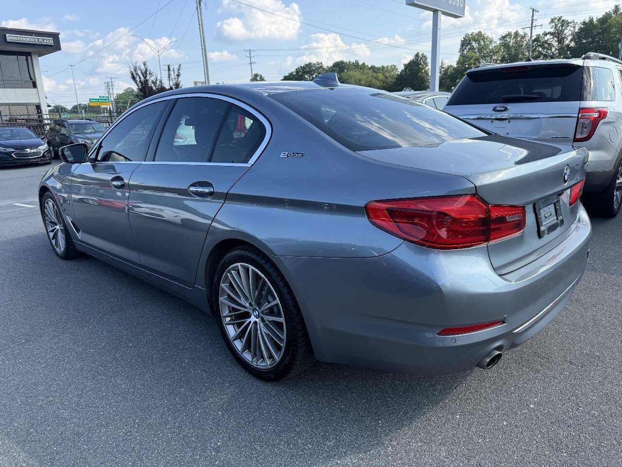 Used 2018 BMW 530e RWD image 6