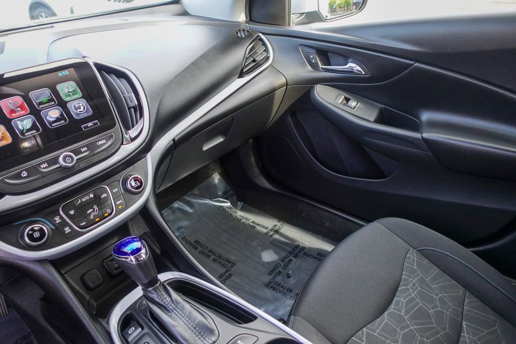 Used 2017 Chevrolet Volt LT image 19