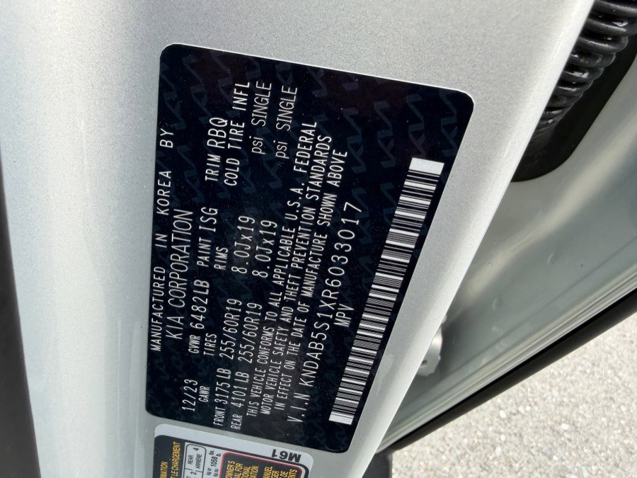 Used 2024 Kia EV9 Light Long Range RWD image 70