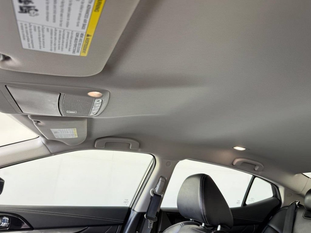Used 2023 Nissan Maxima SV w/ Floor Mat Group FWD image 14
