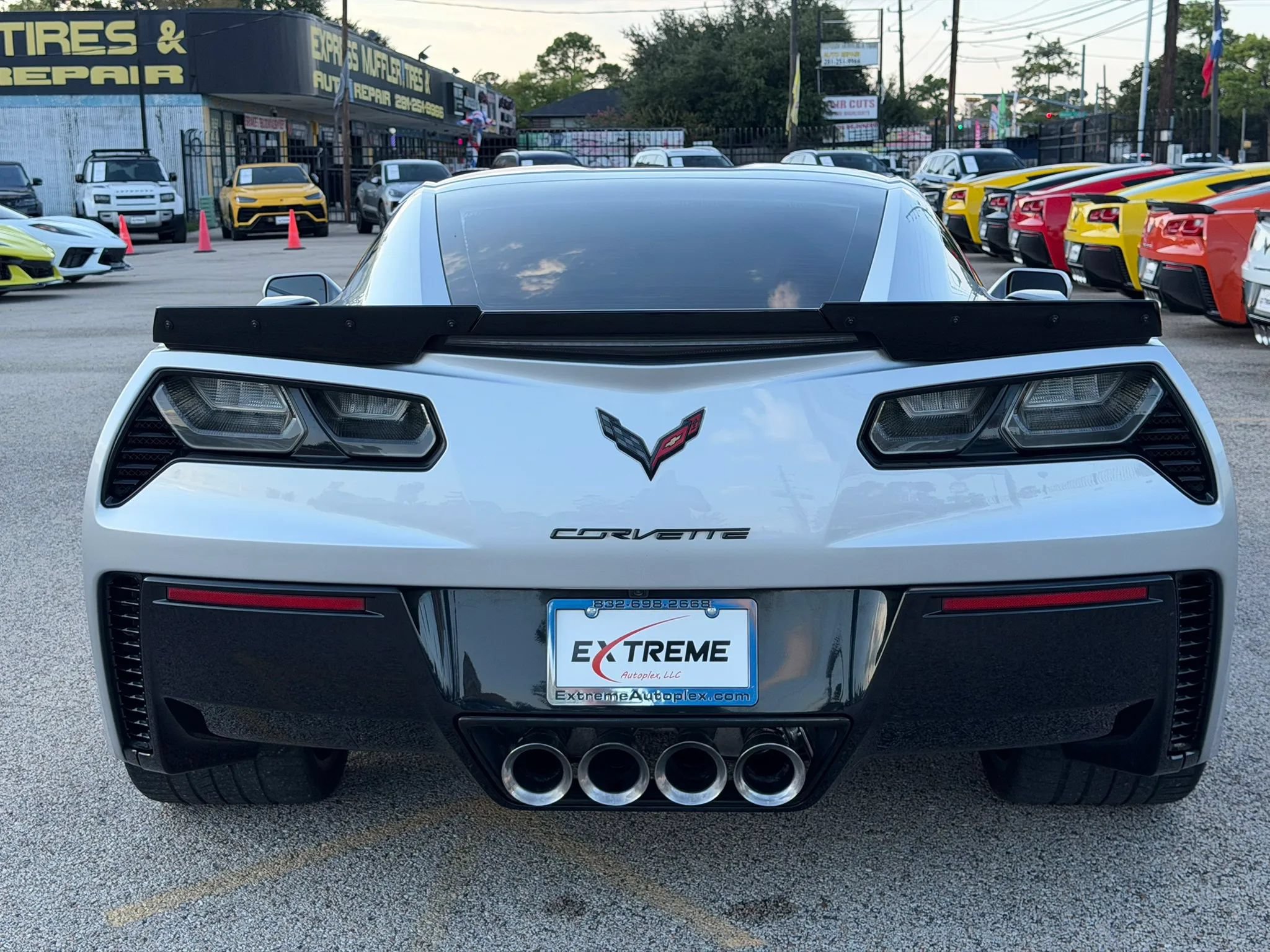 Used 2016 Chevrolet Corvette Z06 w/ 2LZ Preferred Equipment Group RWD image 3