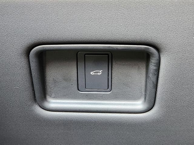 Used 2025 Land Rover Range Rover Sport SE AWD/4WD image 21