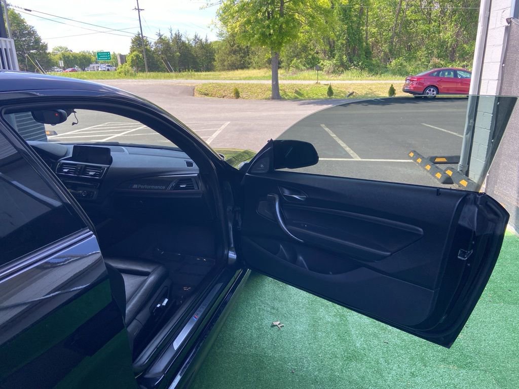 Used 2016 BMW M235i Coupe RWD image 19