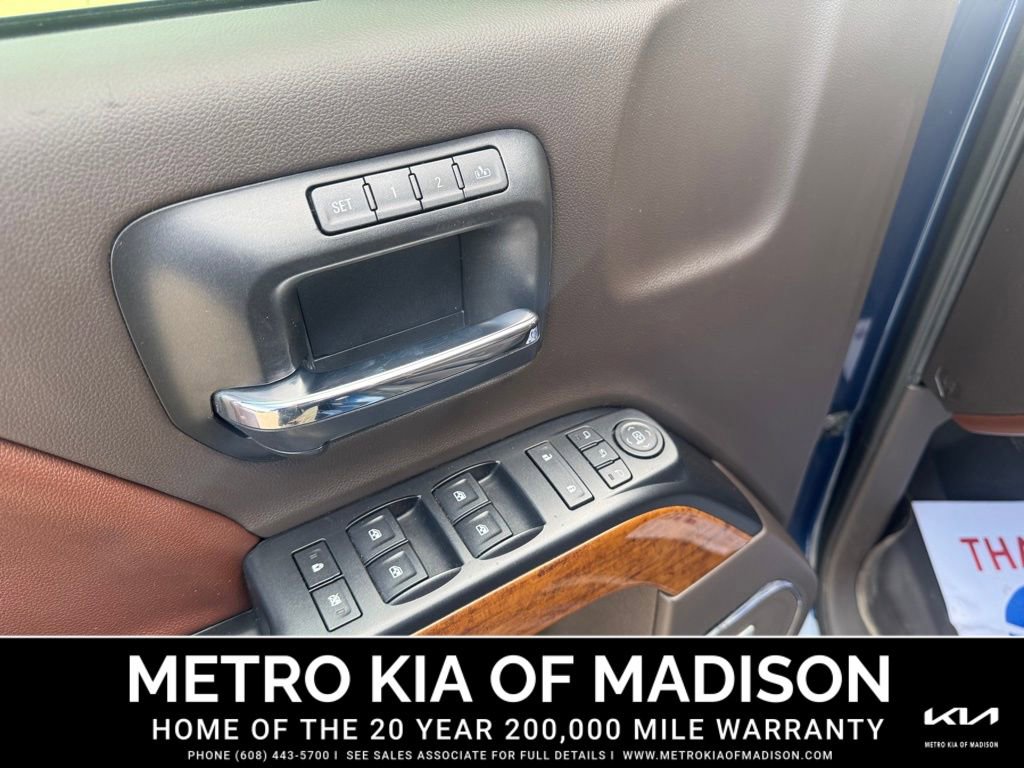Used 2016 Chevrolet Silverado 1500 High Country w/ High Country Premium Package image 16