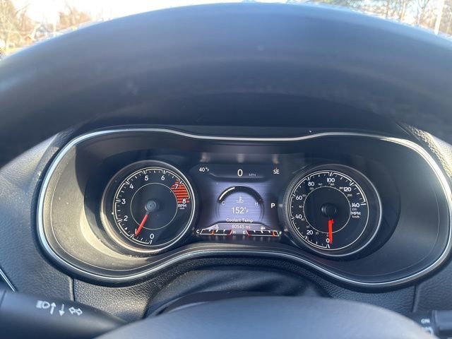 Used 2019 Jeep Cherokee Limited image 25