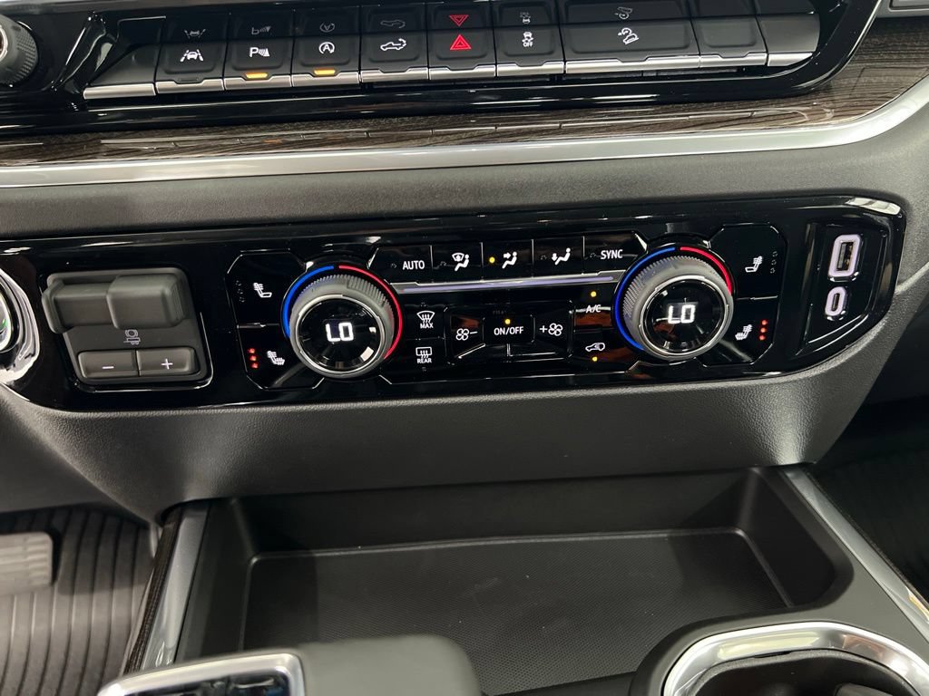 New 2026 Chevrolet Silverado 1500 LT Trail Boss w/ LT Trail Boss Premium Package AWD/4WD image 17