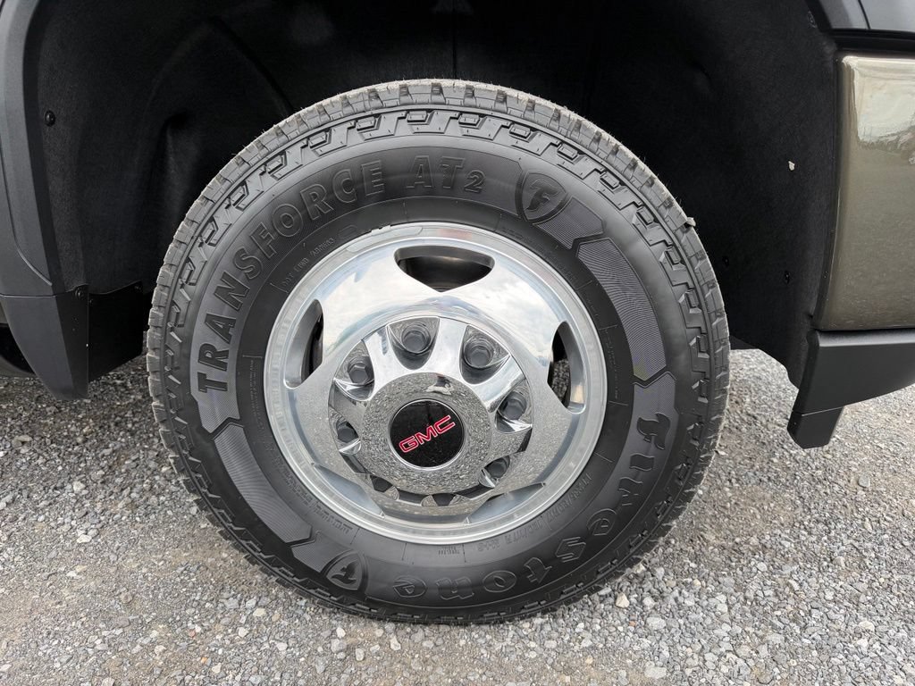 Used 2022 GMC Sierra 3500 Denali AWD/4WD image 26