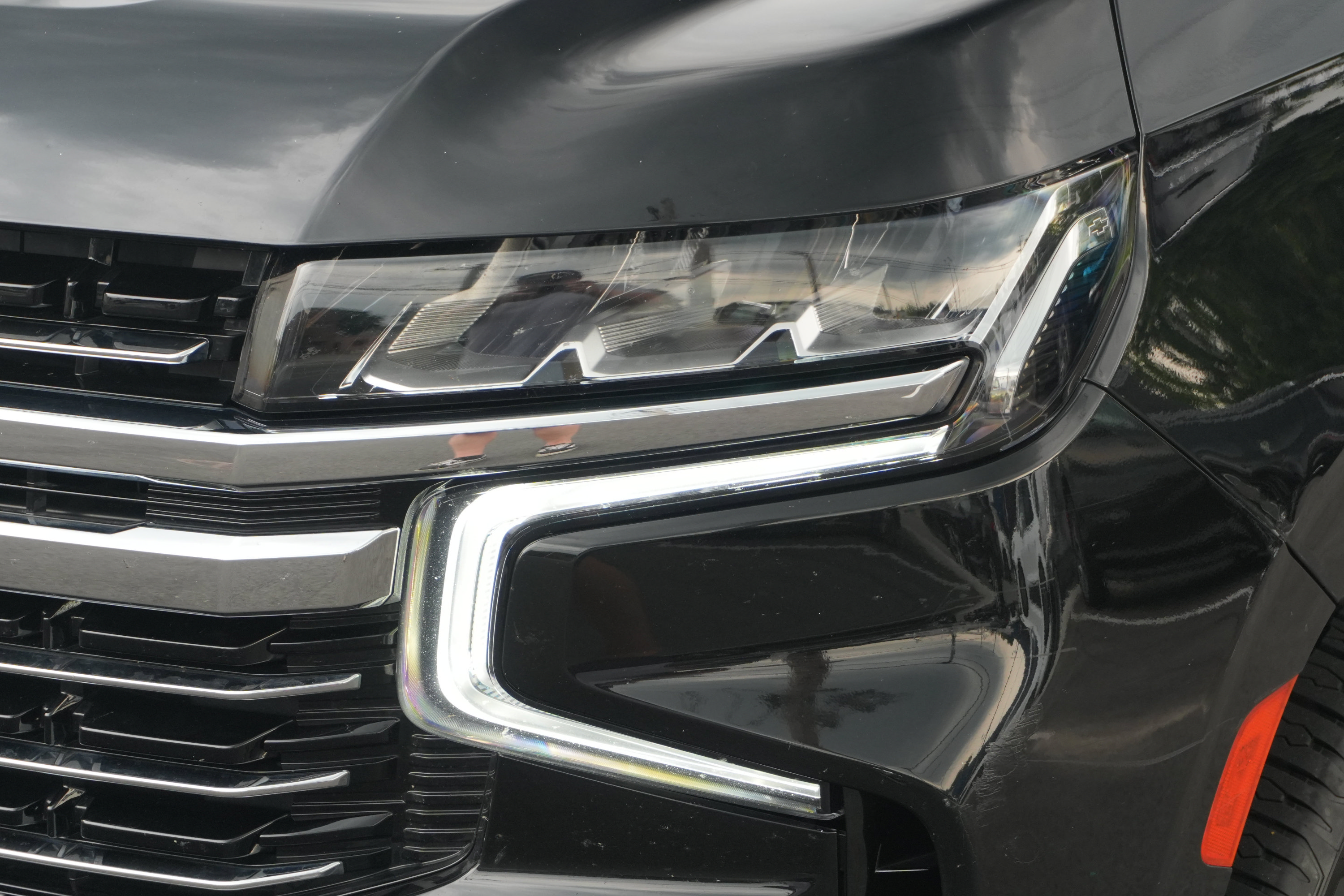 Used 2024 Chevrolet Suburban LT AWD/4WD image 49