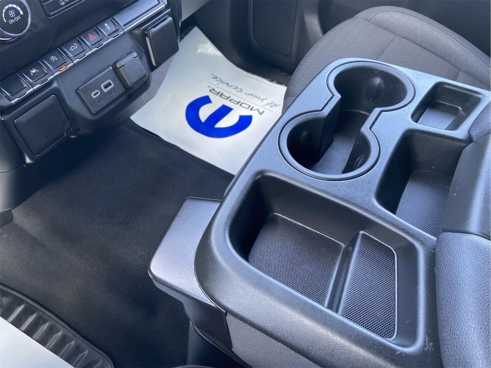 Used 2024 Chevrolet Silverado 1500 Custom AWD/4WD image 27