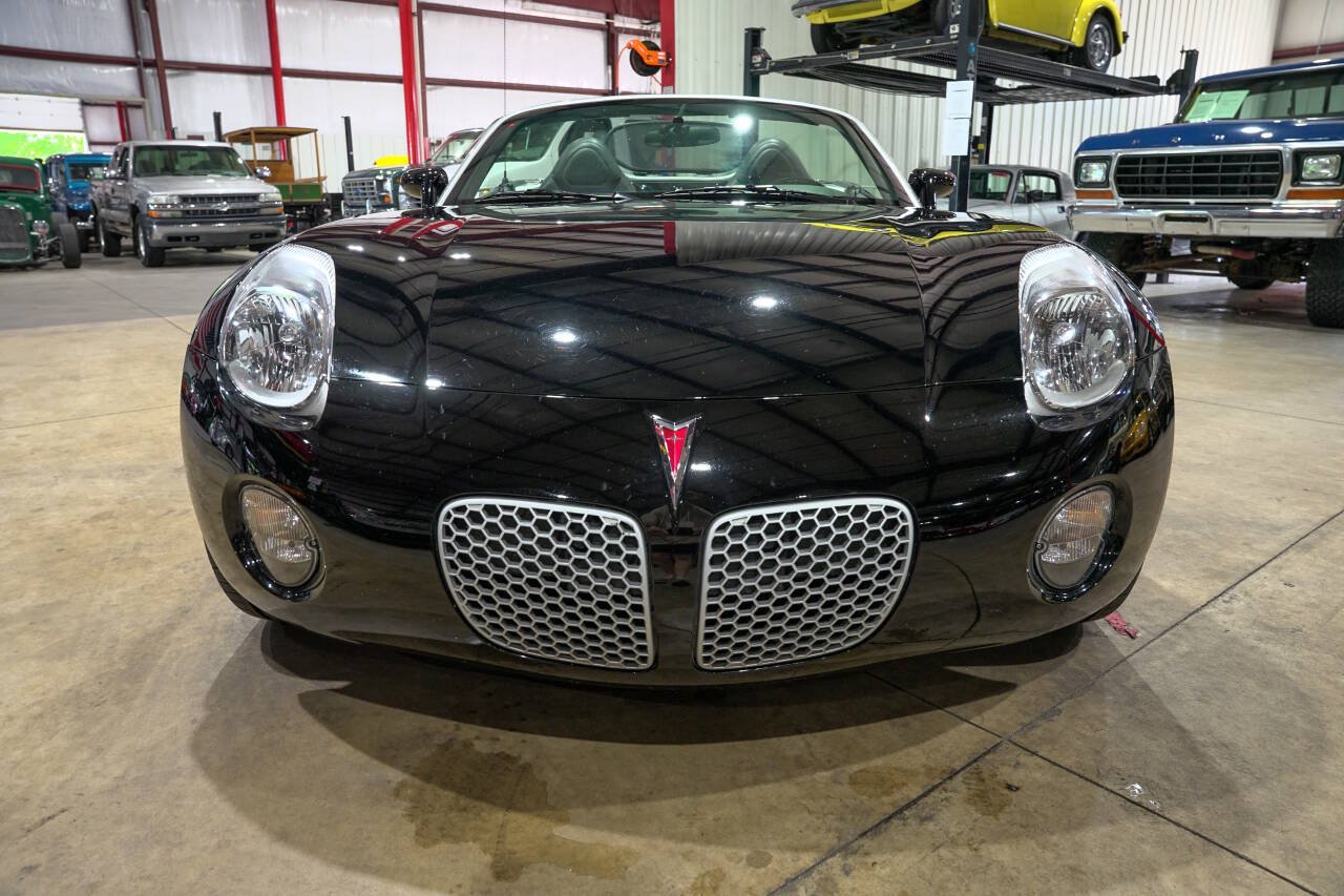 Used 2006 Pontiac Solstice Convertible w/ Premium Package RWD image 13