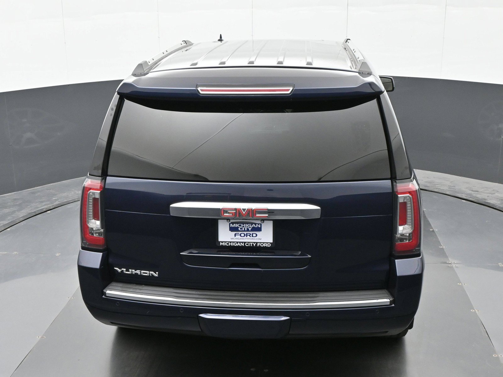 Used 2020 GMC Yukon Denali w/ Open Road Package AWD/4WD image 30