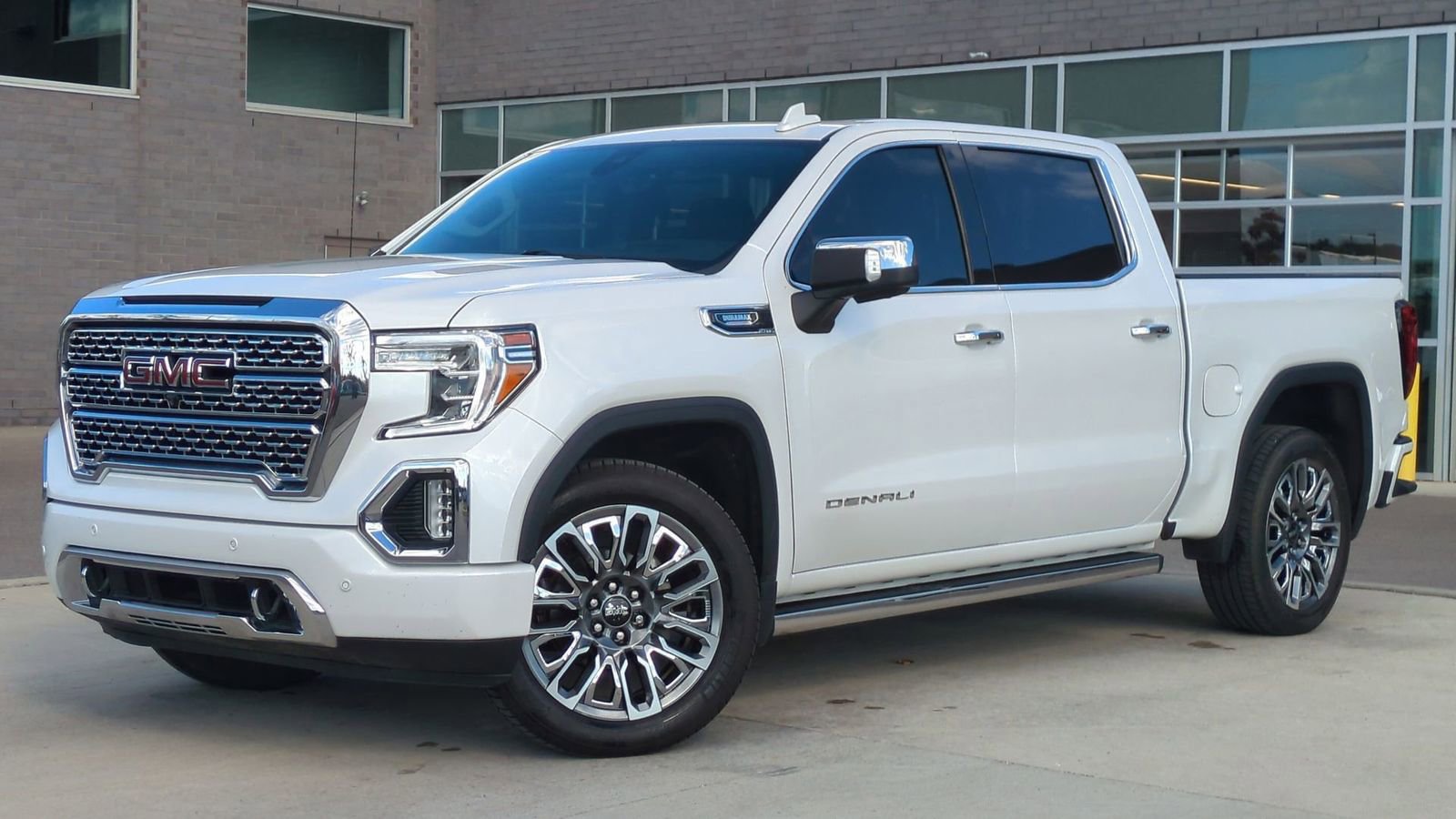 Used 2021 GMC Sierra 1500 Denali w/ Denali Ultimate Package