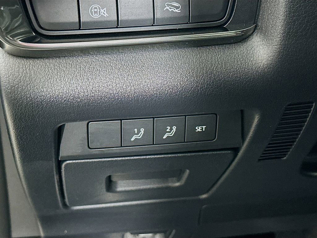 Certified 2025 MAZDA CX-30 AWD 2.5 S w/ Preferred Package image 15