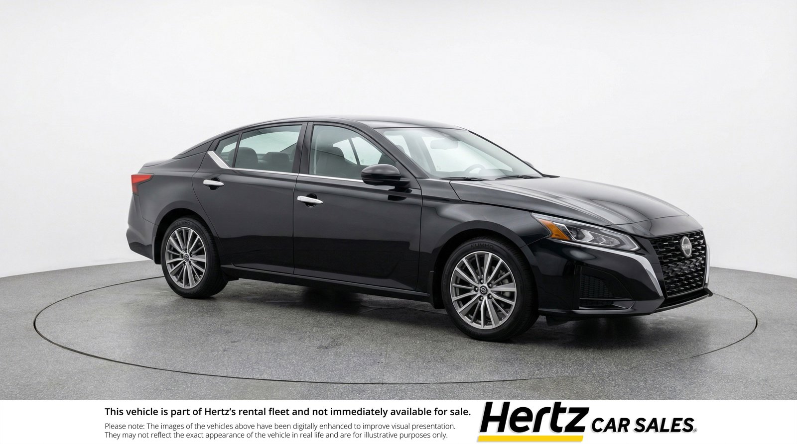 Used 2025 Nissan Altima 2.5 SV image 1